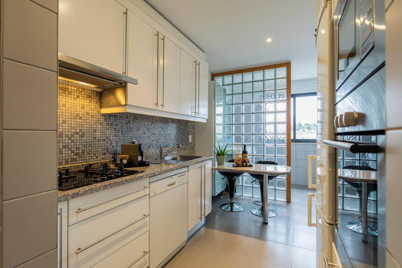 River View Apartment By Lisbon Heart Buitenkant foto